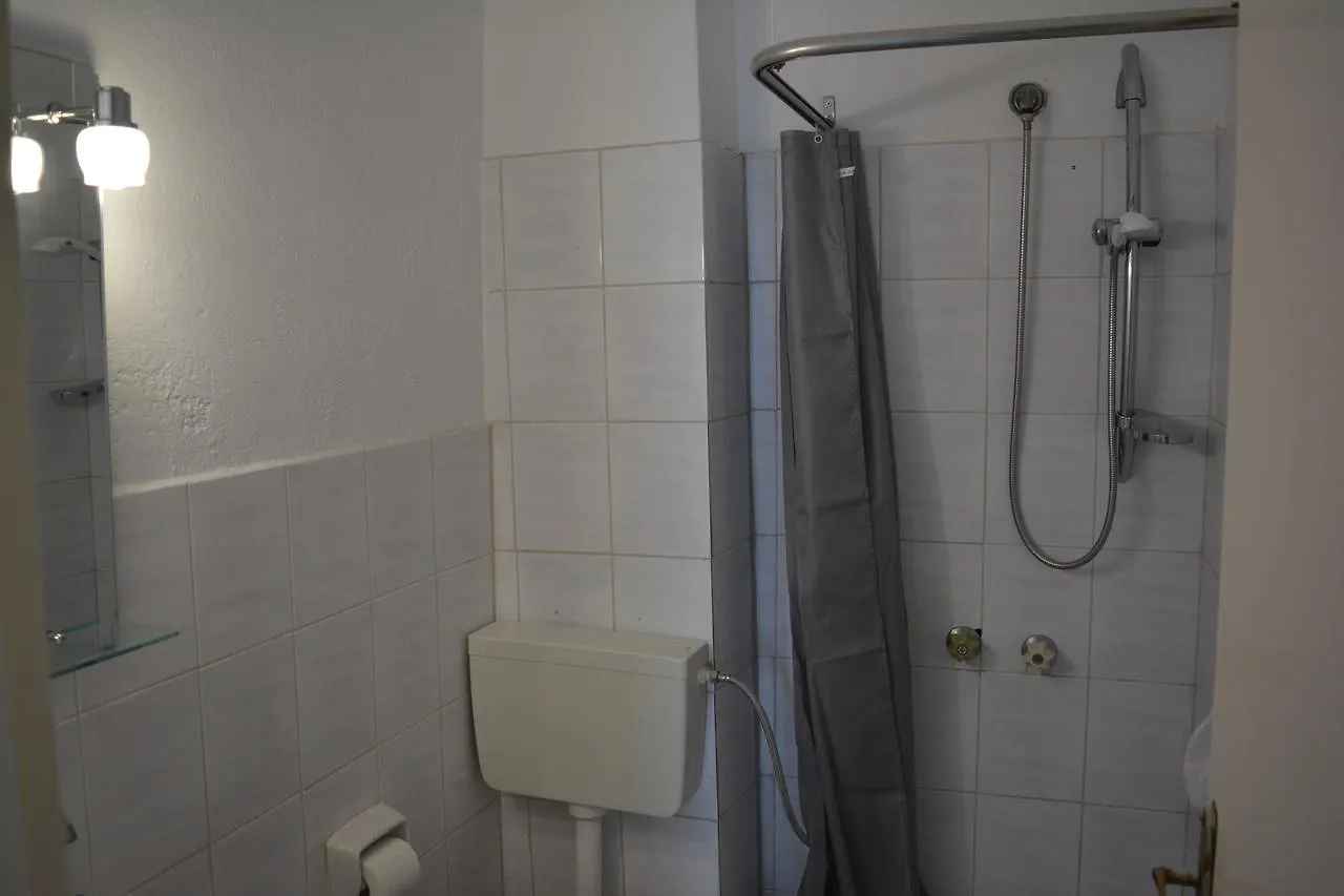 Hotel de apartamente Kangaroo Hotel Mola Kalyva